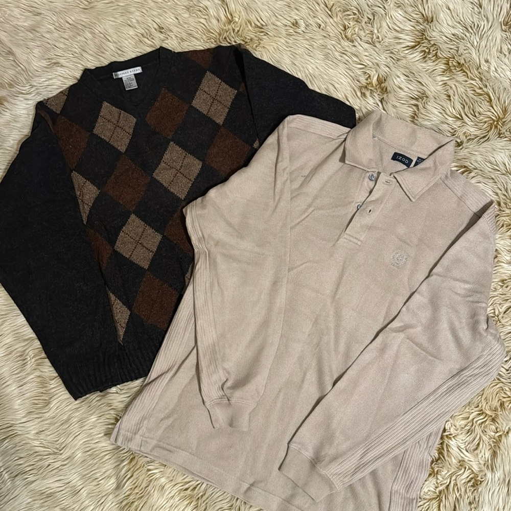 Set of men’s sweaters